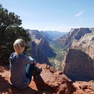 Meet your Posher, Tiffany